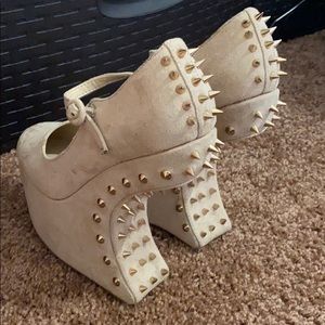 Spiked heels